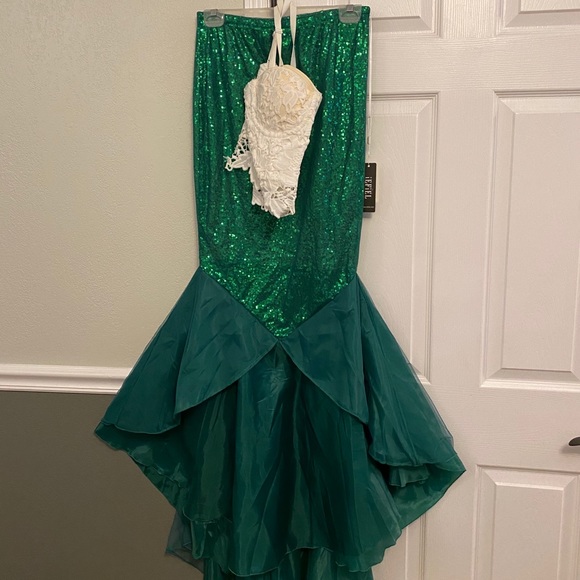 Mermaid Costume - Picture 1 of 3